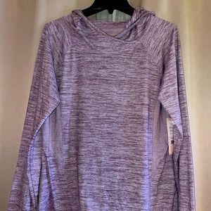 Women’s long sleeve top